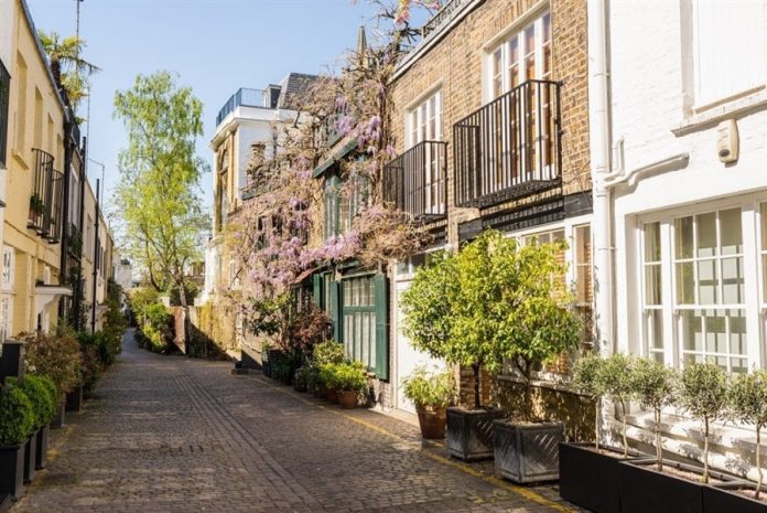 London: The Luxury Mews